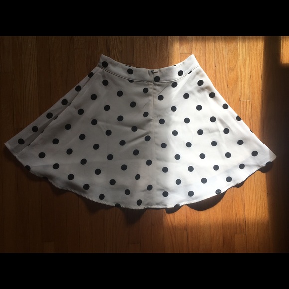Forever 21 Polkadot Skater Skirt - Picture 6 of 8